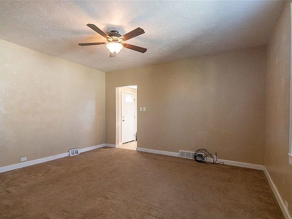 3rd image of 1211 3rd St