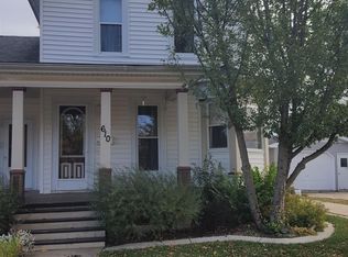 610 16th Ave, Monroe, WI 53566