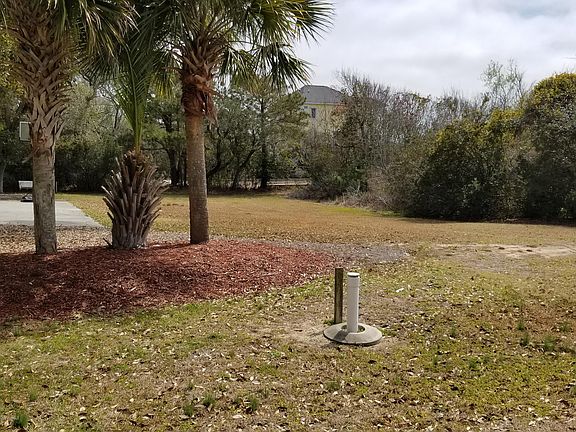 3rd image of L-6 SE 67th Street LOT 6