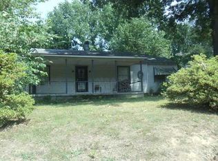 3270 University St, Memphis, TN 38127