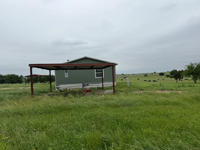 3961 FM 2331 — Photo 15