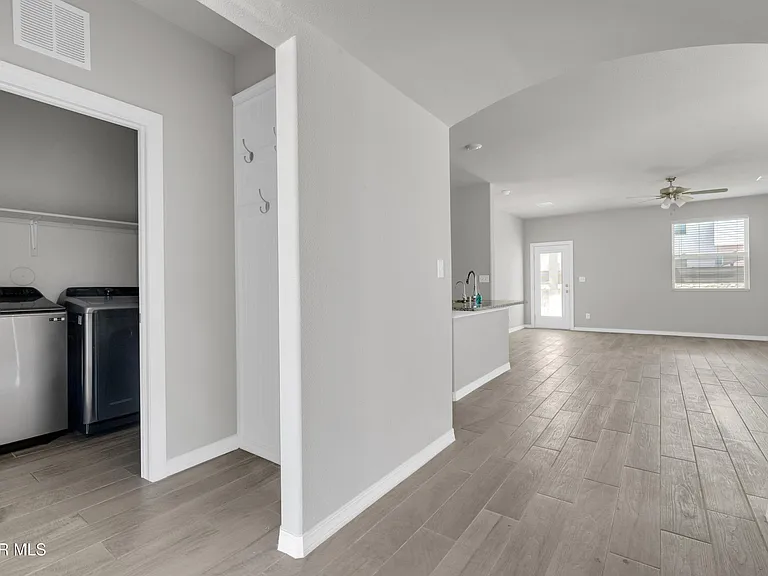 12260 Desert Wolf Ave — Photo 24