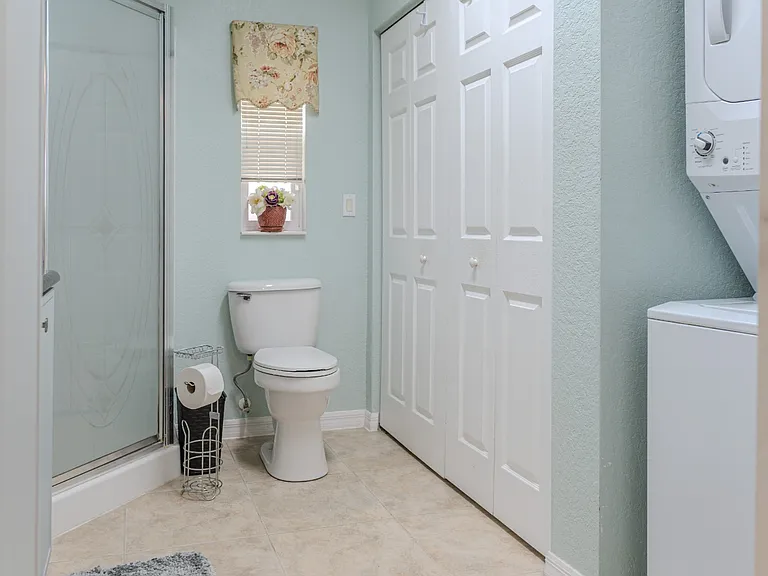 1000 Deer Creek Blvd — Photo 11