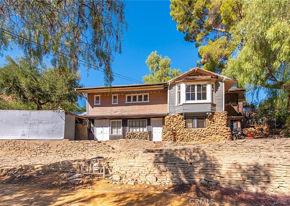 1st image of 24039 Eagle Mountain St