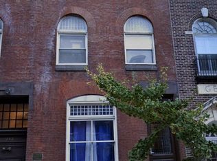240 S 13th St APT D, Philadelphia, PA