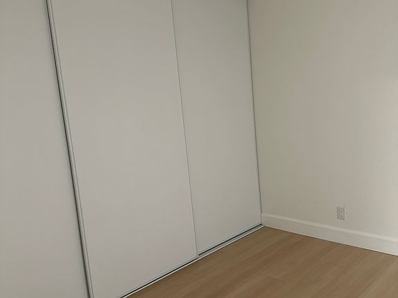 Master BR with huge closet