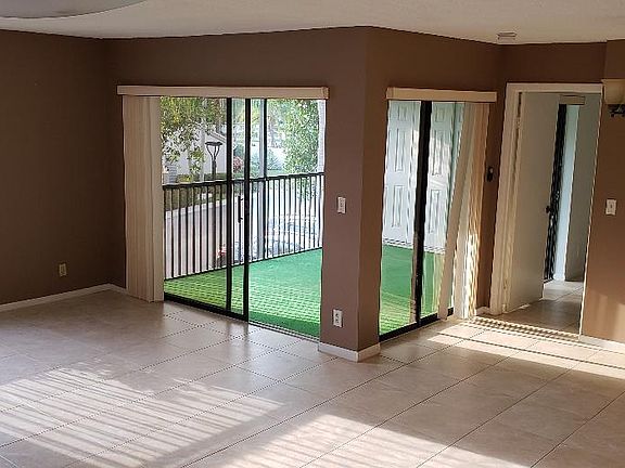4th image of 3753 NW 35th St