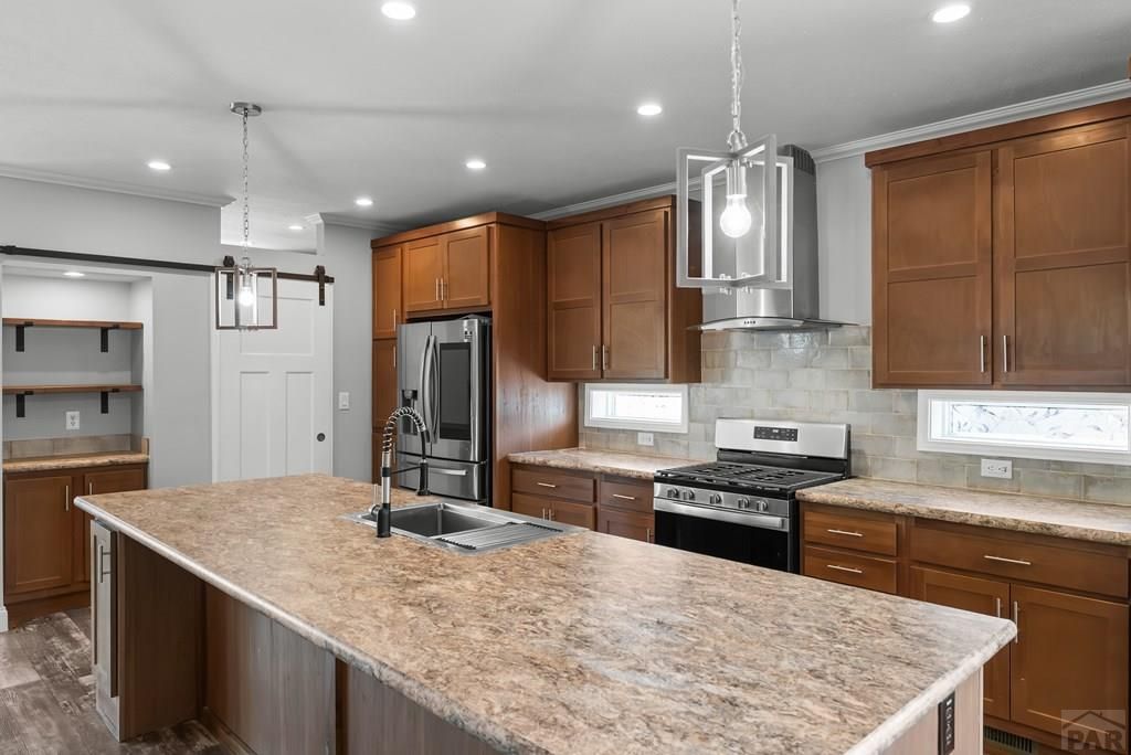 129 E Byrd Dr, Pueblo West, CO - View 6