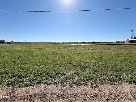 3rd image of 2 Us Highway 12