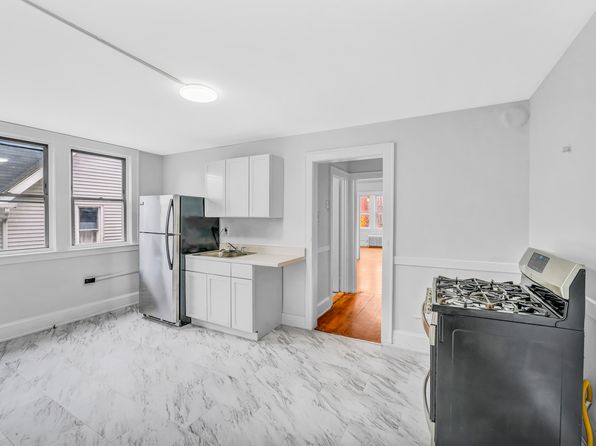 1040 Capitol Ave #2E