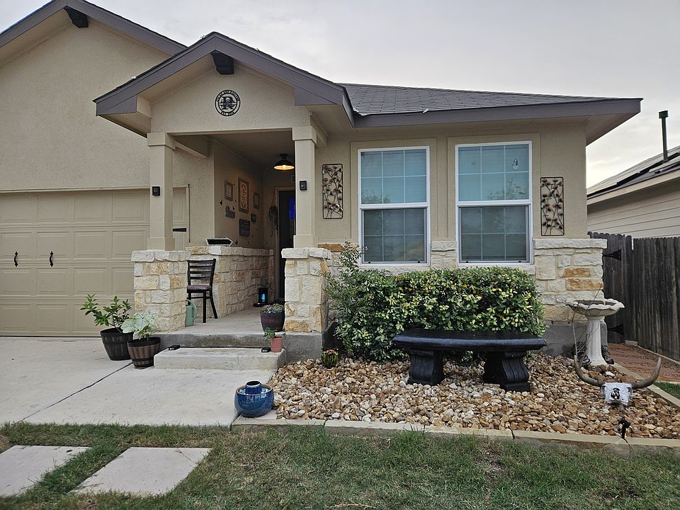 Front of hom