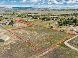 975 N Grandview, Paulden, AZ 86334