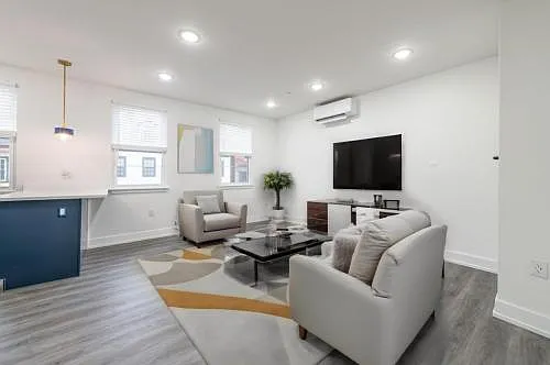 6371 Germantown Ave #1 — Photo 4