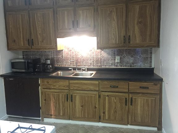 2nd image of 2312 Collingwood Open Today 12618 #4PM