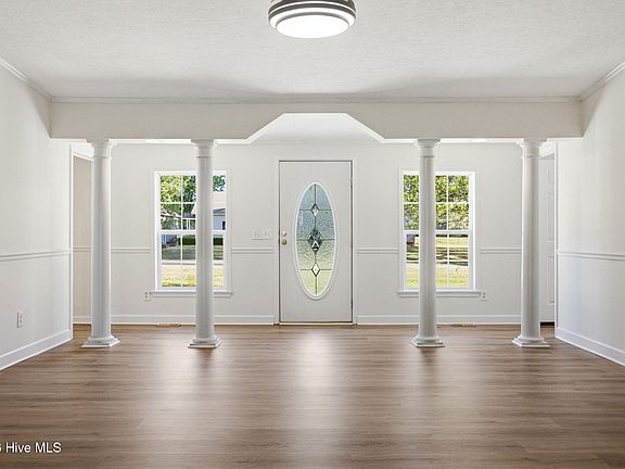 4th image of 1196 Dogwood Ridge Drive