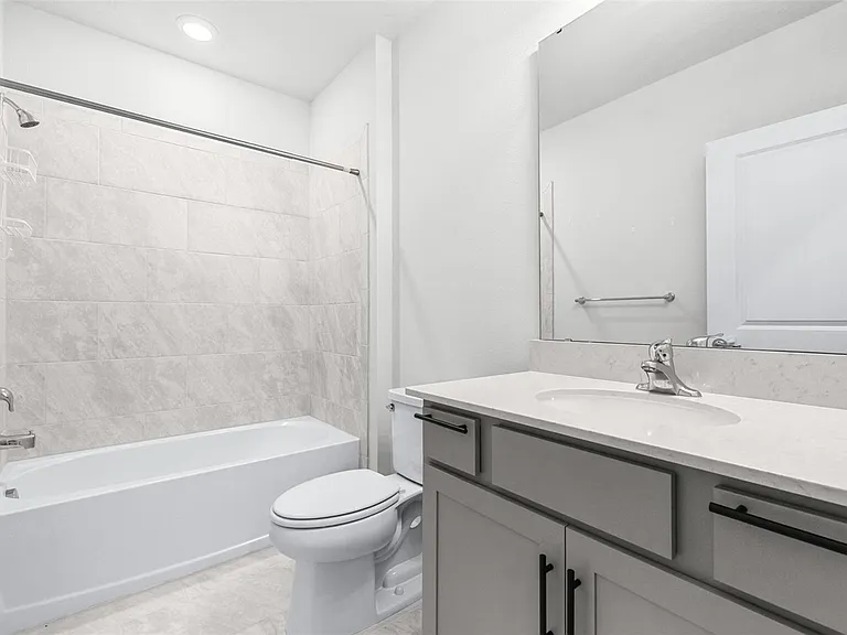 1050 Michelangelo Ln — Photo 16