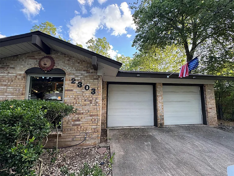 2303 Remuda Trl — Photo 15
