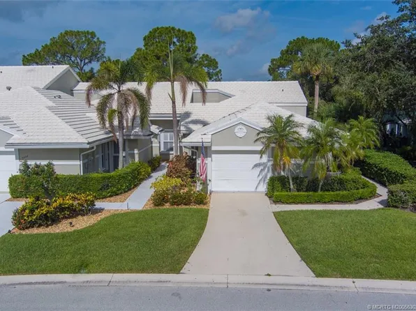 2406 SW Foxpoint Trl, Palm City, FL 34990