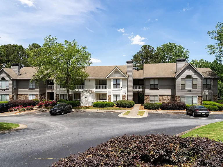 Wesley Place Apartments at Lawrenceville — Photo 41
