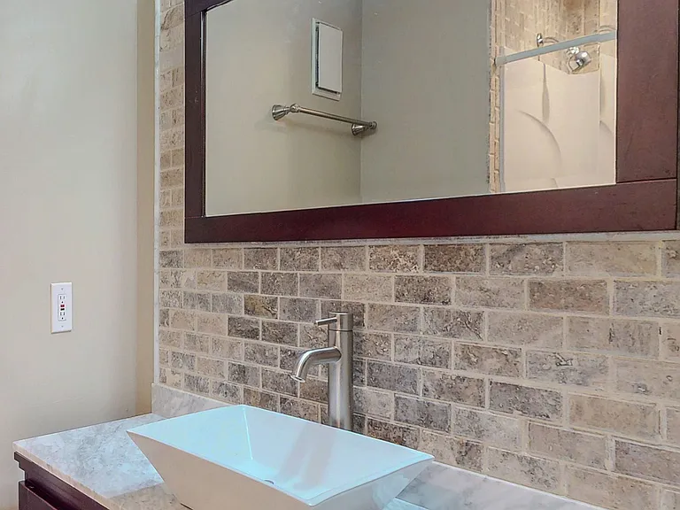 54 Clubhouse Dr #54 — Photo 15