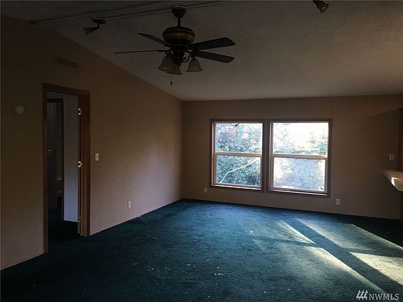 2nd image of 9305 206th Ave E