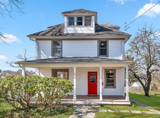 27 Waverly Pl, Valhalla, NY 10595