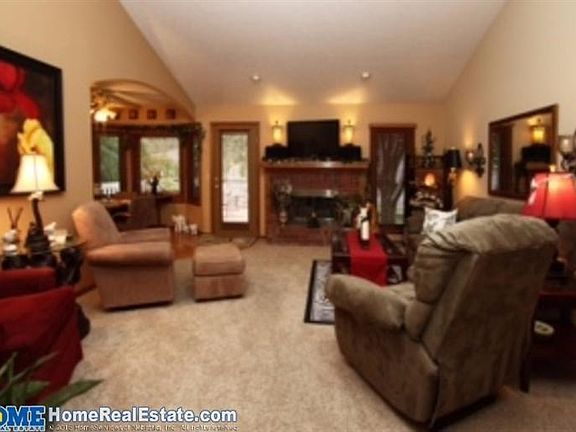 4th image of 2841 Coronado Dr