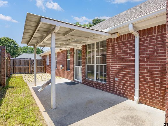 5th image of 4917 Forestwood Blvd