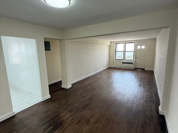 3235 Emmons Ave APT 723, Brooklyn, NY 11235