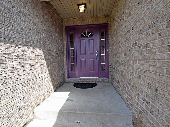 2nd image of 9250 Hardwicke Ln
