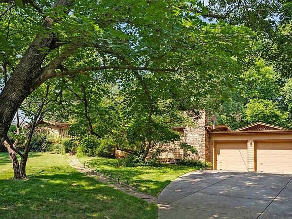 2nd image of 4235 S Windermere Avenue