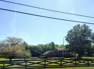 1525 Neelys Bend Rd, Madison, TN 37115