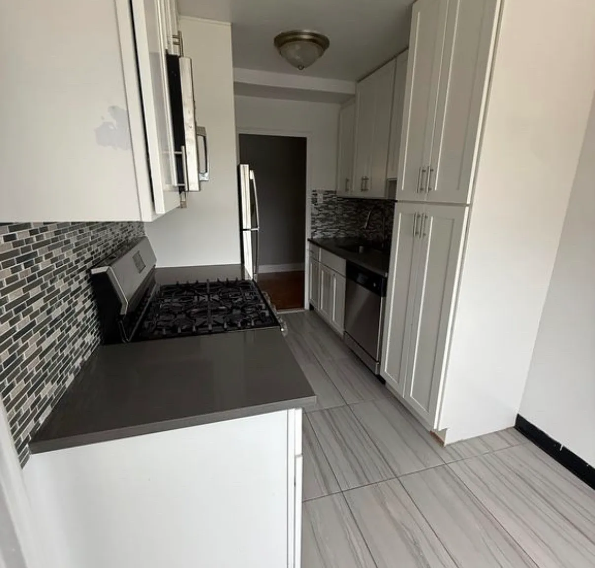 1 bed, $2,450 — Photo 3