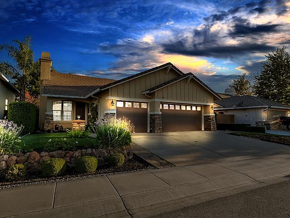3rd image of 508 Carpenter Ct