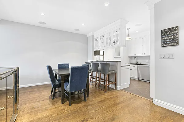 Sold by Compass | media 2