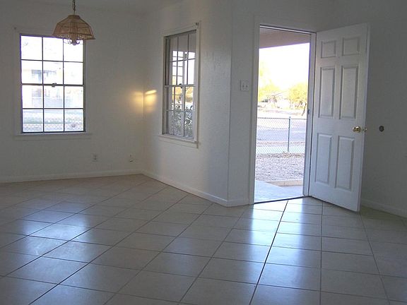 Living room _ Dining room