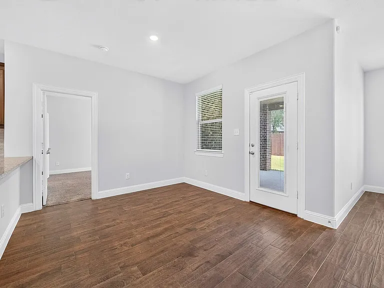 10920 Calvert Pl — Photo 19