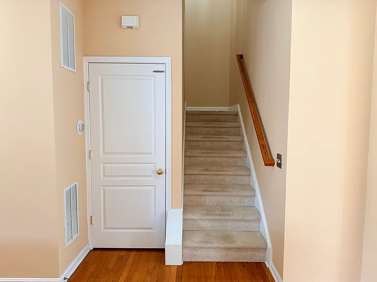 5272 Blue Sky Dr — Photo 12