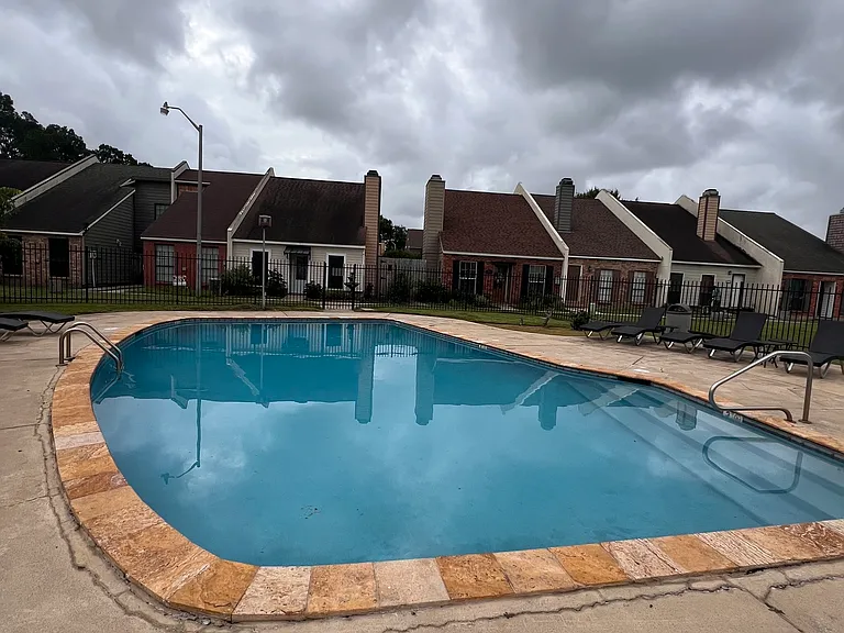Community pool