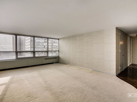 5th image of 4800 S Chicago Beach Dr APT 916N