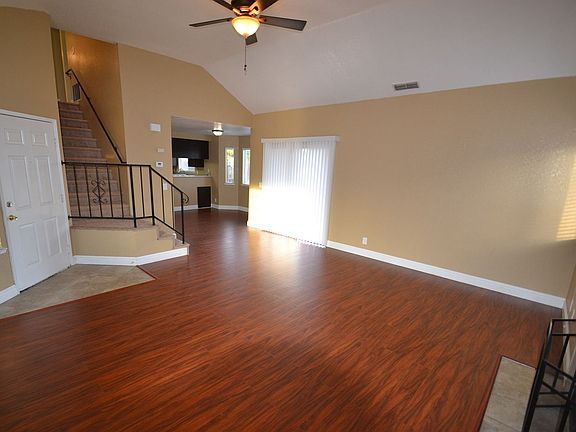 2nd image of 7652 Countryfield Dr