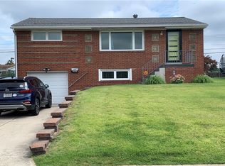 295 Millport Rd, West Mifflin, PA 15122