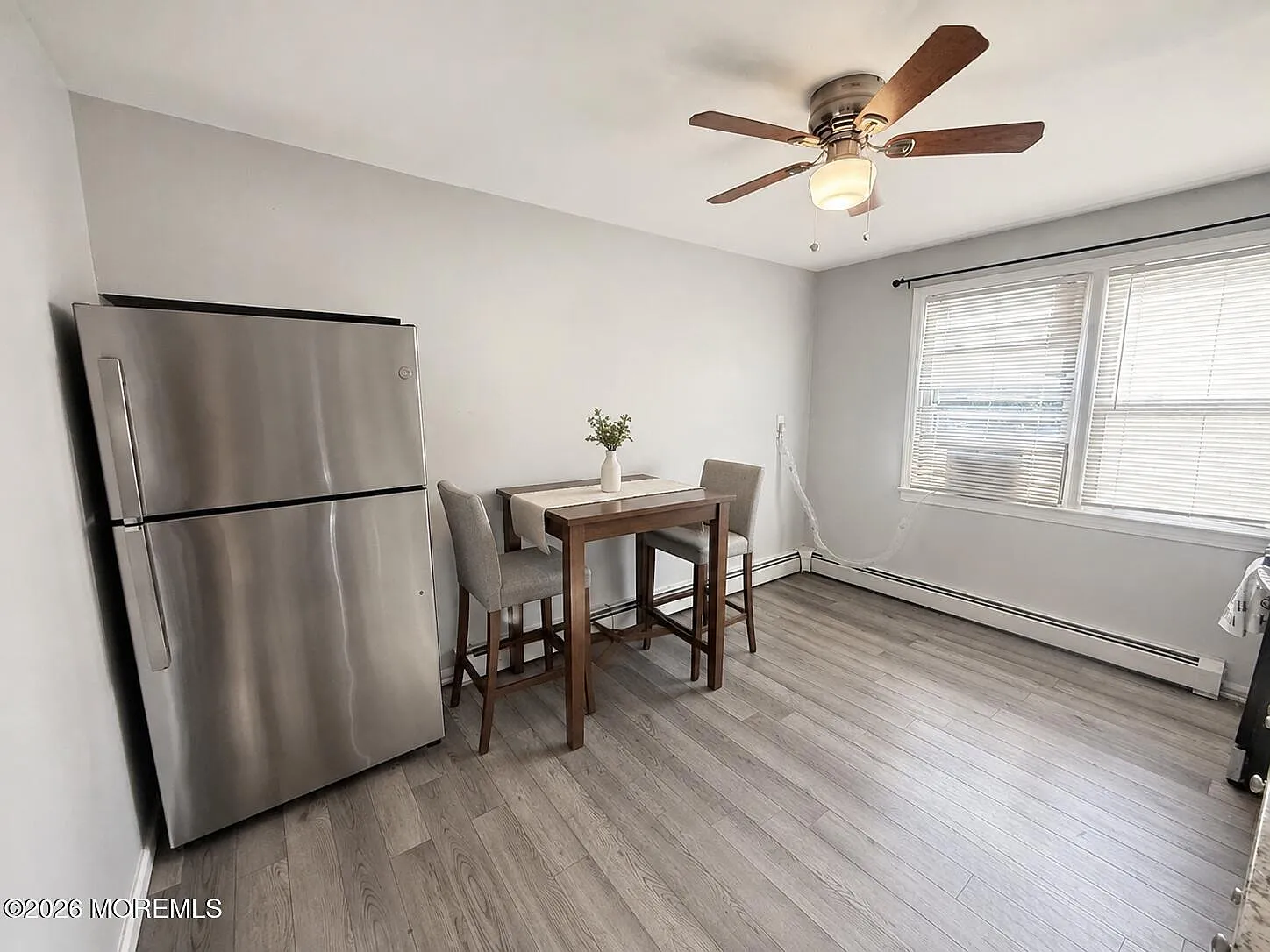2 bed, 1.0 bath, 750 sqft, $2,300 — Photo 3