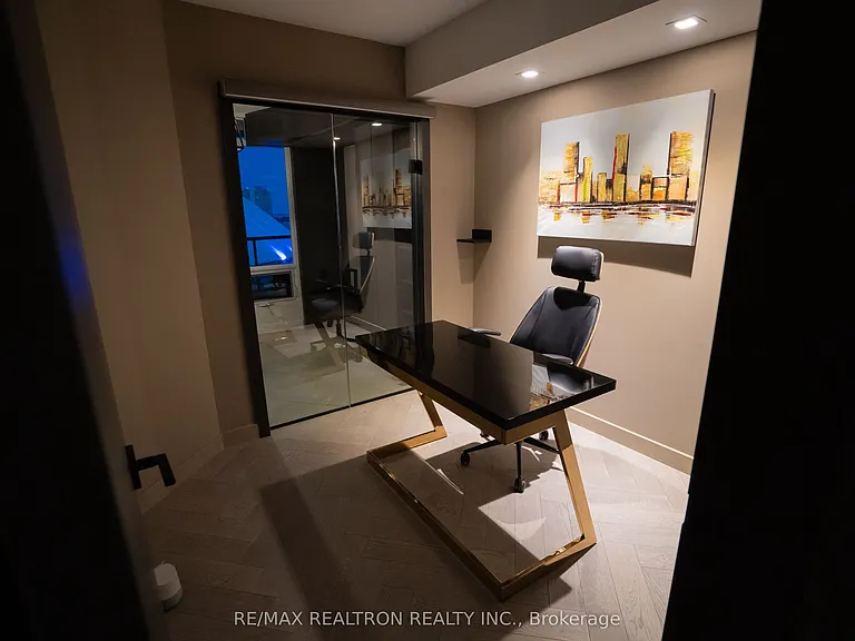 373 Front St W #2307 — Photo 15