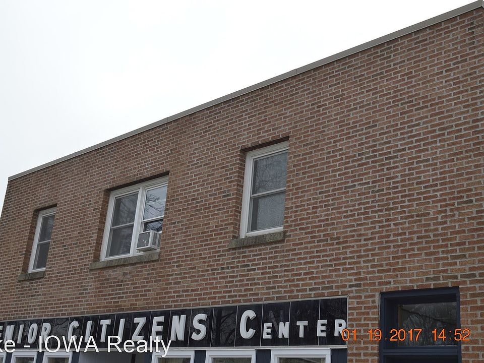 1st image of 105 1/2 S 4th St