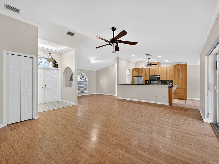 6890 Circle Dr — Photo 26