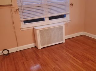 14820 60th Ave, Flushing, NY 11355