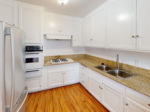5th image of 1221 Lyndon St APT 4