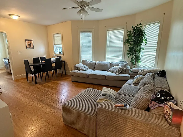 74 Brooks St #2L — Photo 6