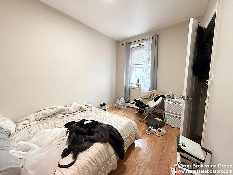 57 Bennington St #4 — Photo 9